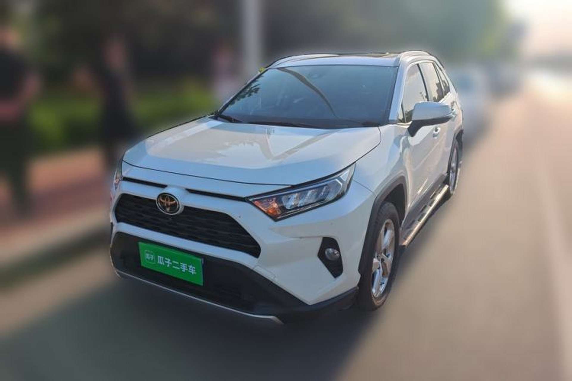 Used Toyota RAV4 2020 2.0L CVT Two-Wheel Drive Fashion Edition Front Left 45 Deg
