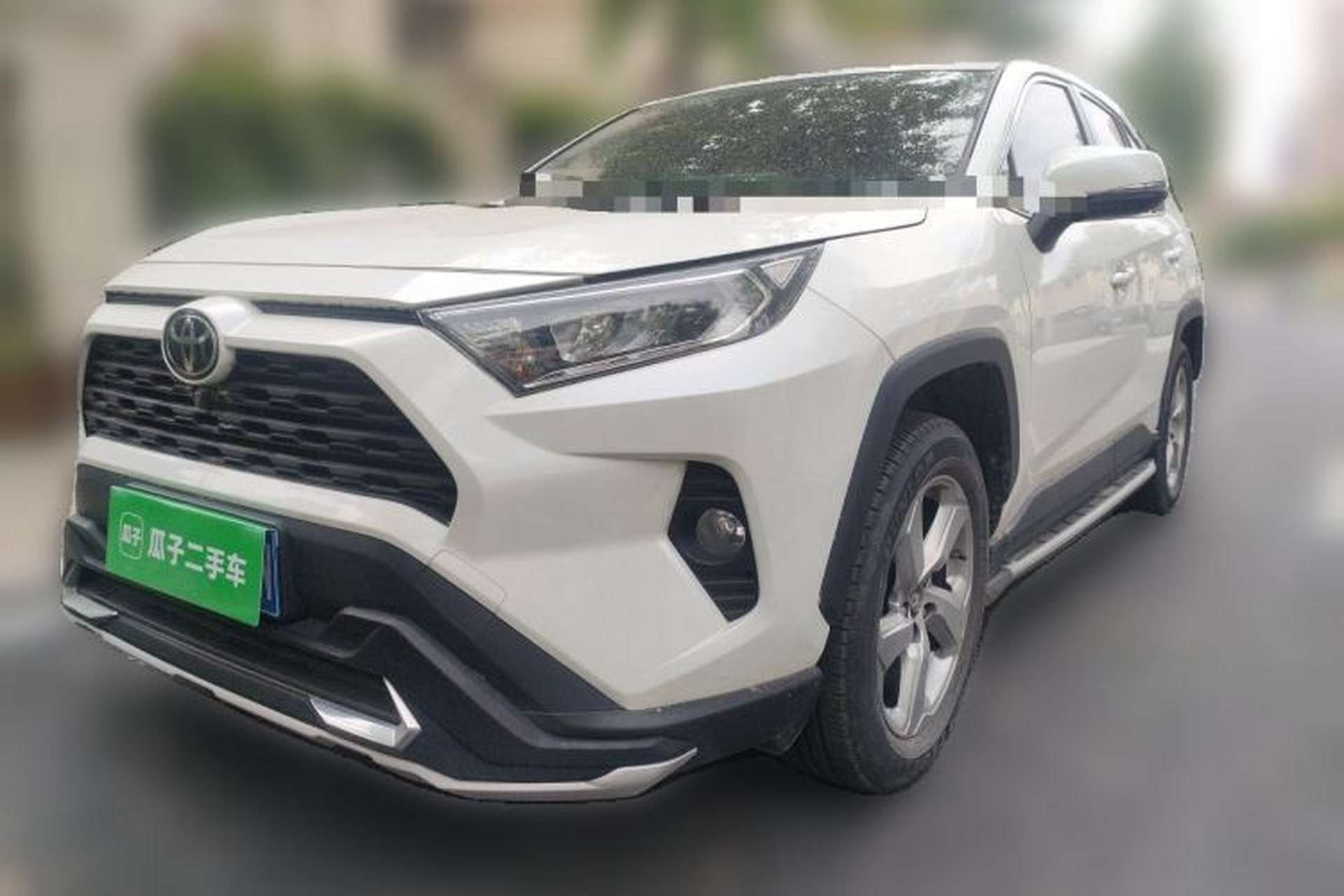 Used Toyota RAV4 2020 2.0L CVT Two-Wheel Drive Fashion Edition Front Left 45 Deg