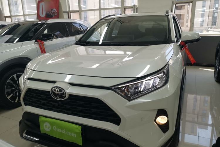 Used Toyota RAV4 2020 2.0L CVT Two-Wheel Drive Fashion PLUS Edition Front