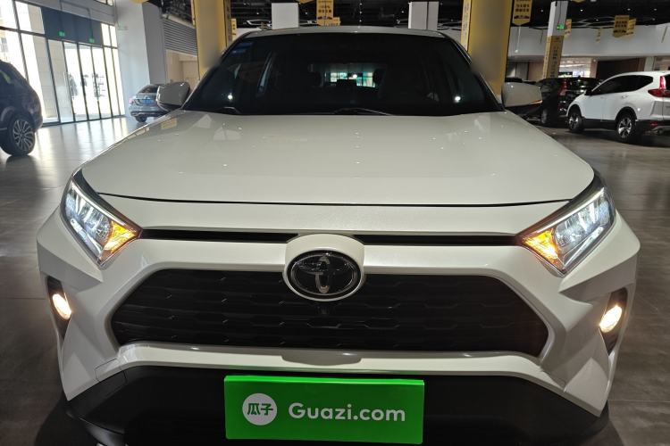 Used Toyota RAV4 2020 2.0L CVT Two-Wheel Drive Fashion Edition Front