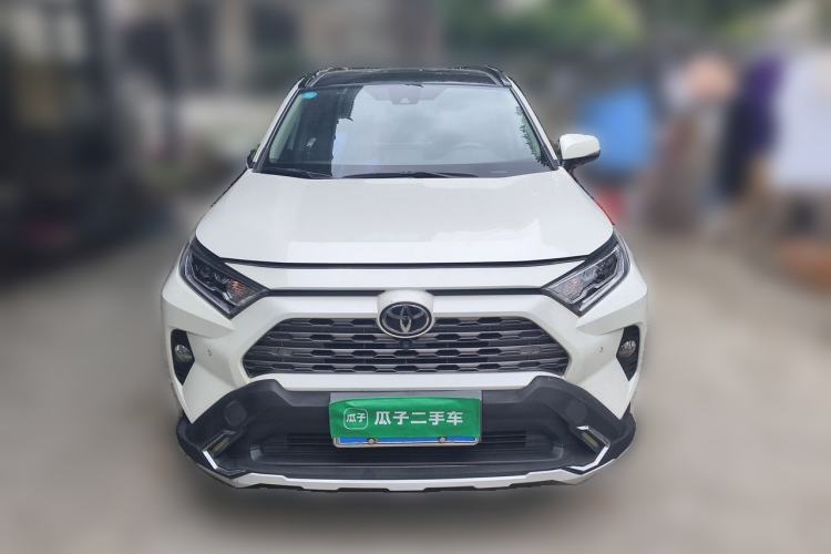 Used Toyota RAV4 2020 2.0L CVT Two-Wheel Drive Prestige Edition Front