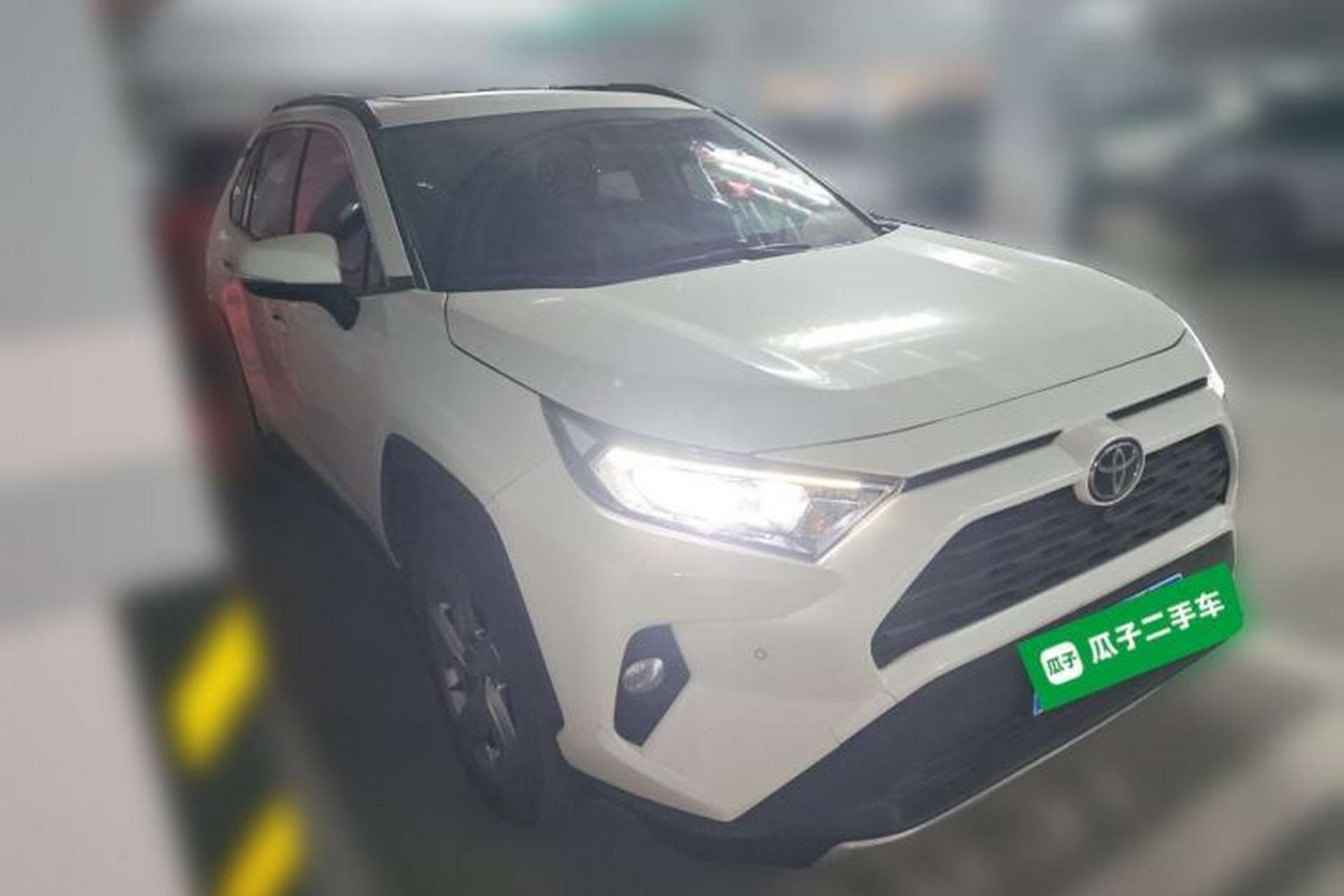 Used Toyota RAV4 2020 2.0L CVT Two-Wheel Drive Fashion PLUS Edition Front Right 45 Deg