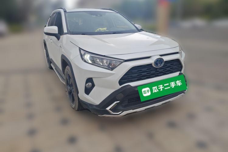Used Toyota RAV4 2020 Dual-Engine 2.5L E-CVT 4x4 Elite PLUS Edition Front Right 45 Deg