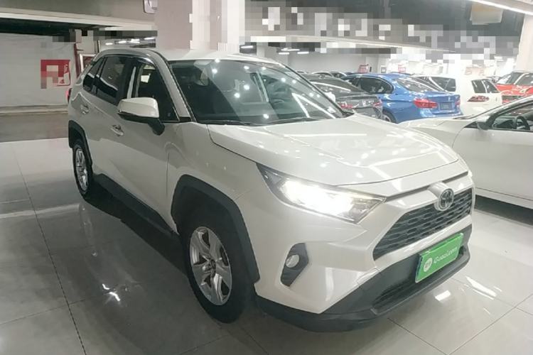 Used Toyota RAV4 2020 2.0L CVT Two-Wheel Drive Urban Edition Front Right 45 Deg