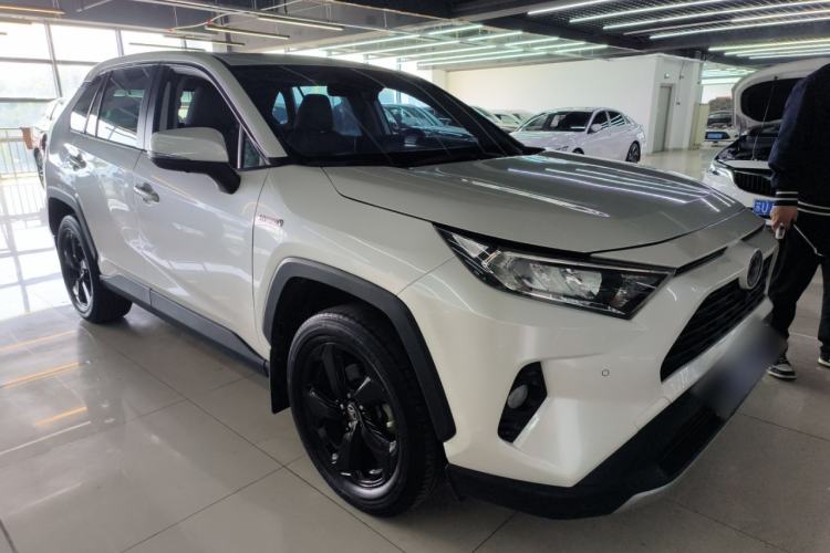 Used Toyota RAV4 2020 Dual-Engine 2.5L E-CVT 4x4 Elite PLUS Edition Front Right 45 Deg