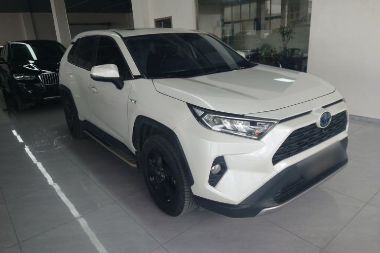 Used Toyota RAV4 2020 Dual-Engine 2.5L E-CVT 4x4 Elite PLUS Edition Front Right 45 Deg