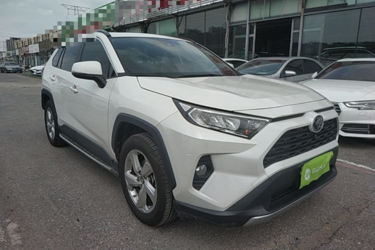 Used Toyota RAV4 2020 2.0L CVT 4x4 Trend Edition Front Right 45 Deg