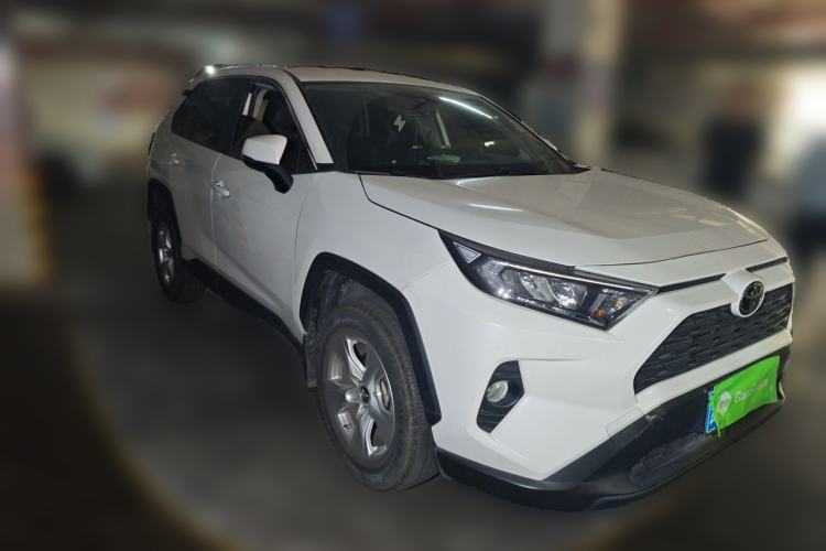 Used Toyota RAV4 2020 2.0L CVT Two-Wheel Drive Urban Edition Front Right 45 Deg