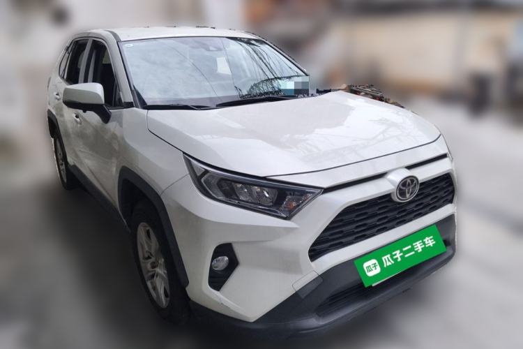 Used Toyota RAV4 2020 2.0L CVT Two-Wheel Drive Urban Edition Front Right 45 Deg