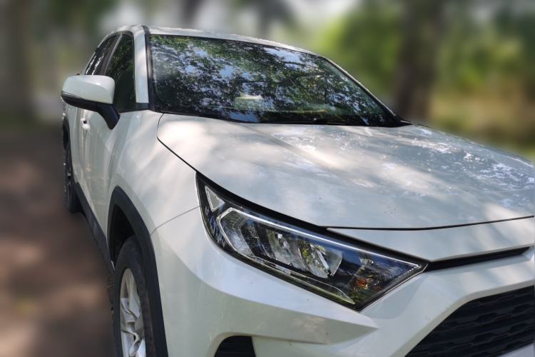 Used Toyota RAV4 2020 2.0L CVT Two-Wheel Drive Urban Edition Front Right 45 Deg