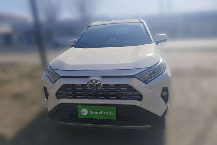 Used Toyota RAV4 2020 2.0L CVT Two-Wheel Drive Prestige Edition Front