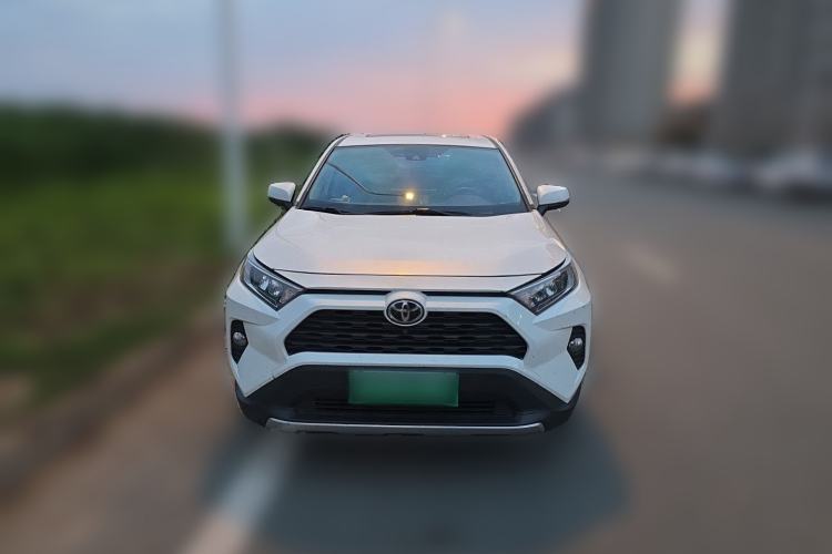 Used Toyota RAV4 2020 2.0L CVT Two-Wheel Drive Fashion Edition Front