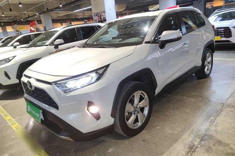 Used Toyota RAV4 2020 2.0L CVT Two-Wheel Drive Fashion PLUS Edition Guazi used car, China used car export, Used car for sale, Used  cars, Cheapest cars for sale