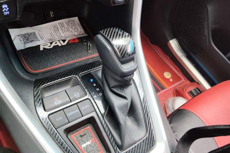 Used Toyota RAV4 2020 2.0L CVT Two-Wheel Drive Fashion Edition Gear Lever