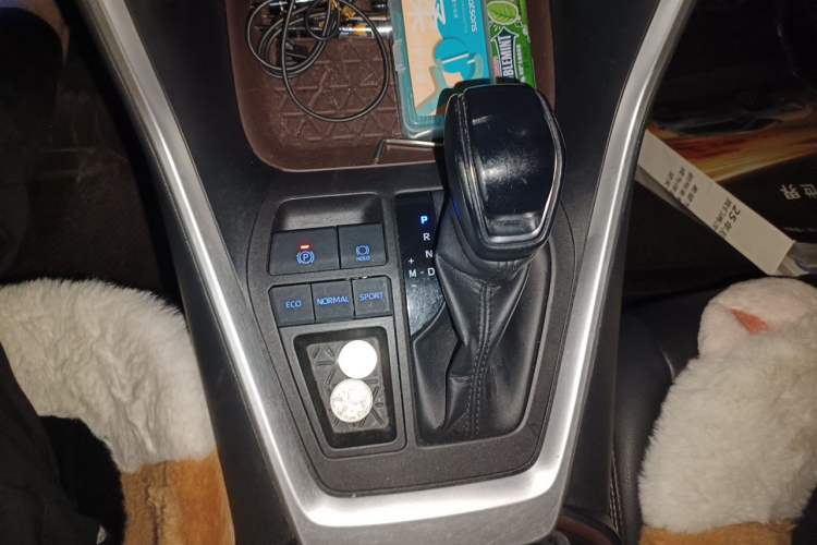 Used Toyota RAV4 2020 2.0L CVT Two-Wheel Drive Prestige Edition Gear Lever