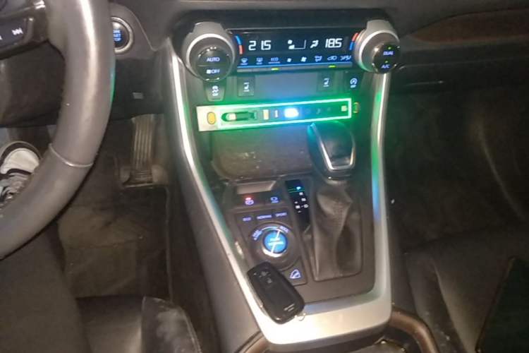 Used Toyota RAV4 2020 2.0L CVT Four-Wheel Drive Prestige Edition Gear Lever
