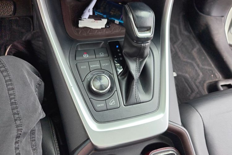 Used Toyota RAV4 2020 2.0L CVT Four-Wheel Drive Prestige Edition Gear Lever