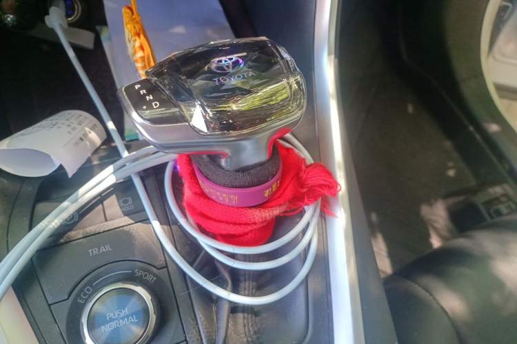 Used Toyota RAV4 2020 Dual-Motor 2.5L E-CVT Four-Wheel Drive Flagship Edition Gear Lever