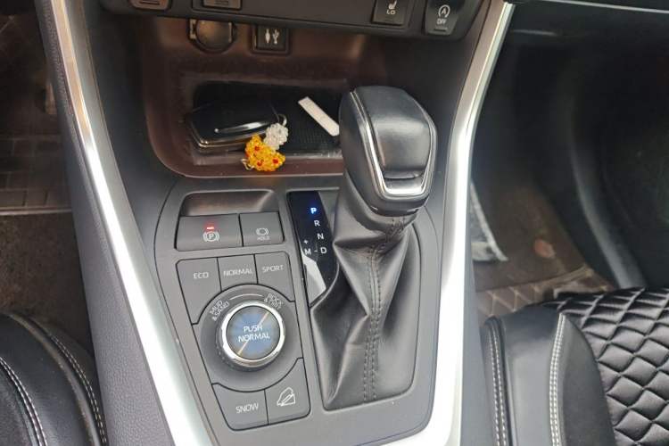 Used Toyota RAV4 2020 2.0L CVT Four-Wheel Drive Prestige Edition Gear Lever