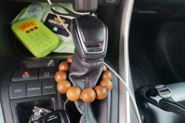 Used Toyota RAV4 2020 2.0L CVT Two-Wheel Drive Prestige Edition Gear Lever