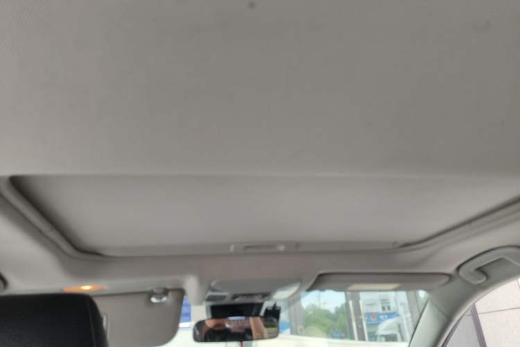 Used Toyota RAV4 2020 2.0L CVT 4x4 Trend Edition Headliner