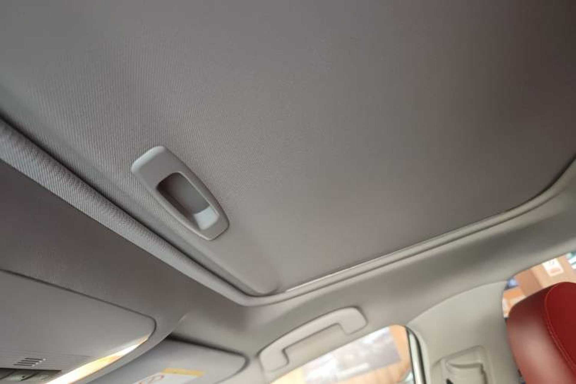 Used Toyota RAV4 2020 2.0L CVT Two-Wheel Drive Fashion Edition Headliner