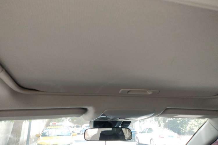 Used Toyota RAV4 2020 Dual-Engine 2.5L E-CVT 4x4 Elite PLUS Edition Headliner