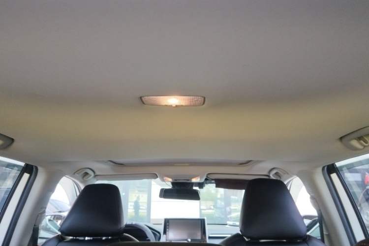 Used Toyota RAV4 2020 Dual-Engine 2.5L E-CVT Two-Wheel Drive Elite Edition Headliner