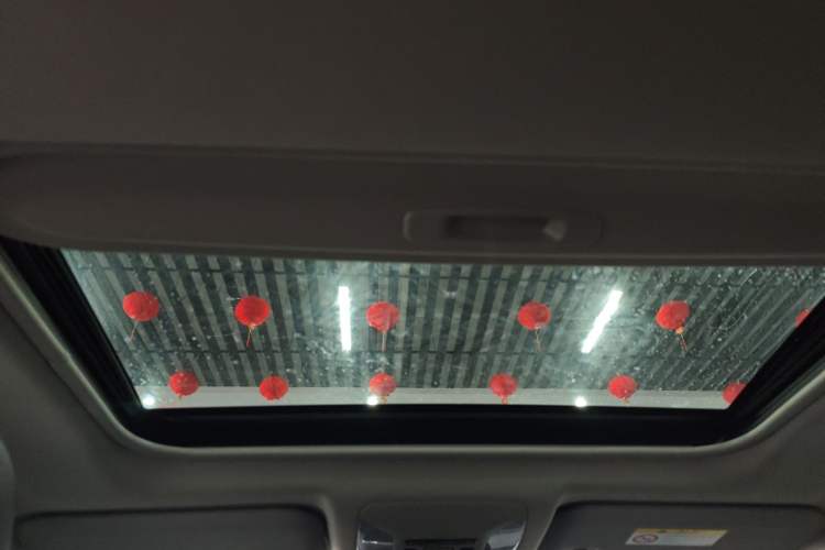 Used Toyota RAV4 2020 2.0L CVT Two-Wheel Drive Fashion PLUS Edition Headliner