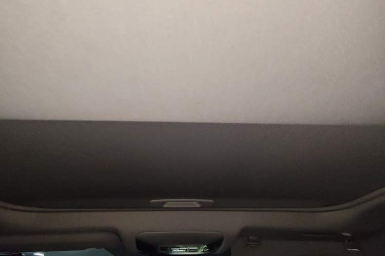 Used Toyota RAV4 2020 2.0L CVT Two-Wheel Drive Fashion Edition Headliner