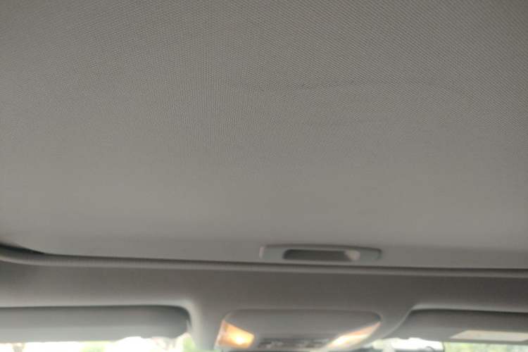 Used Toyota RAV4 2020 2.0L CVT Two-Wheel Drive Fashion Edition Headliner