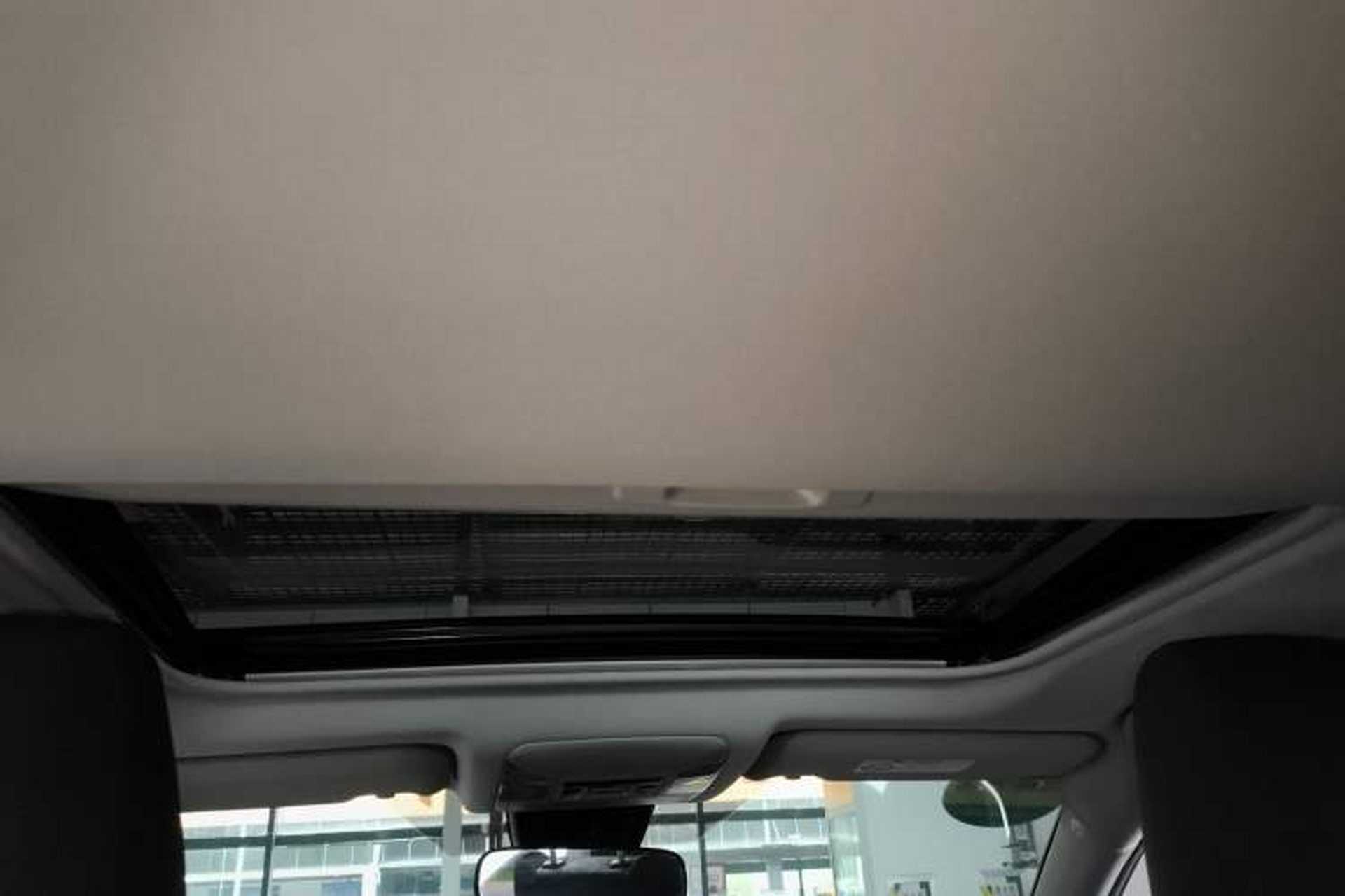 Used Toyota RAV4 2020 2.0L CVT Two-Wheel Drive Fashion Edition Headliner