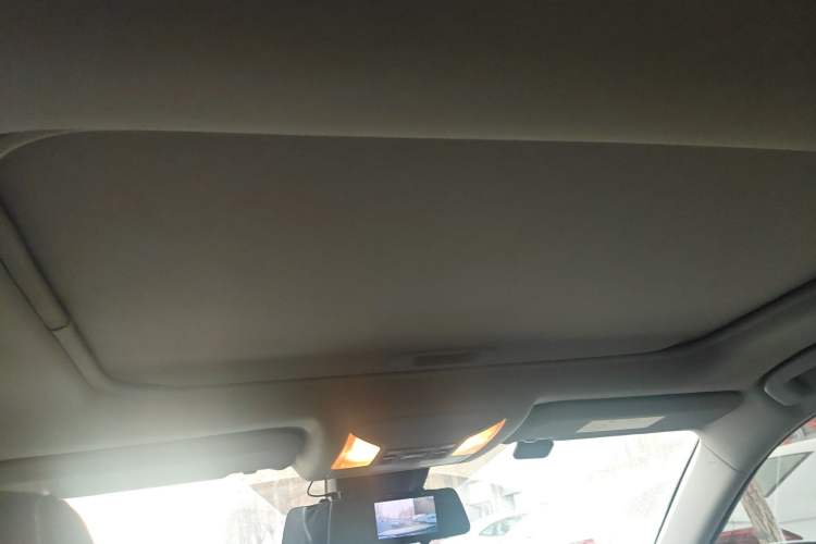 Used Toyota RAV4 2020 2.0L CVT 4x4 Trend Edition Headliner