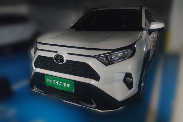 Used Toyota RAV4 2020 2.0L CVT 4x4 Style PLUS Edition Guazi used car, China used car export, Used car for sale, Used cars, Cheapest cars for sale