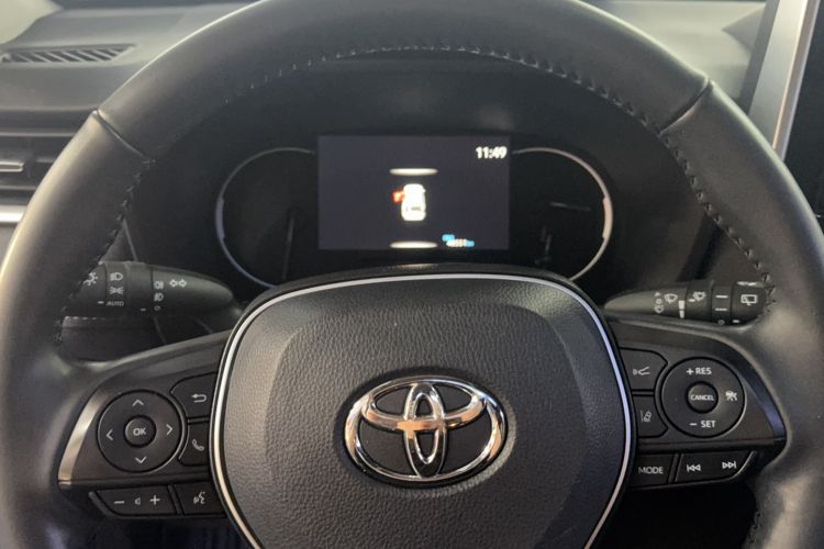 Used Toyota RAV4 2020 2.0L CVT Two-Wheel Drive Prestige Edition Instrument Cluster