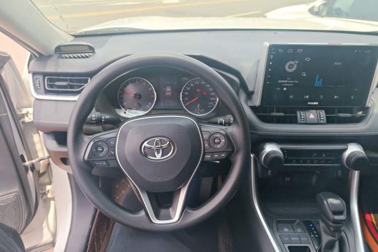 Used Toyota RAV4 2020 2.0L CVT Two-Wheel Drive Urban Edition Instrument Cluster