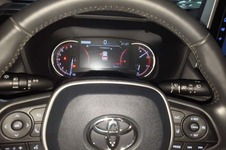 Used Toyota RAV4 2020 2.0L CVT Two-Wheel Drive Fashion PLUS Edition Instrument Cluster
