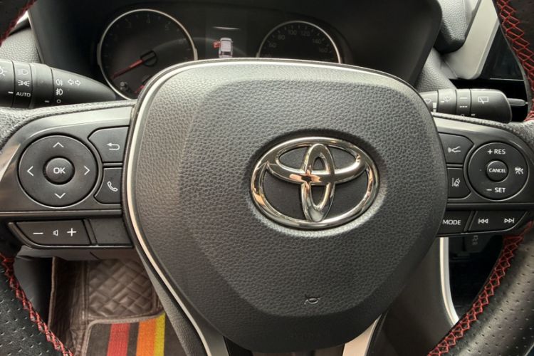 Used Toyota RAV4 2020 2.0L CVT Two-Wheel Drive Urban Edition Interior 1