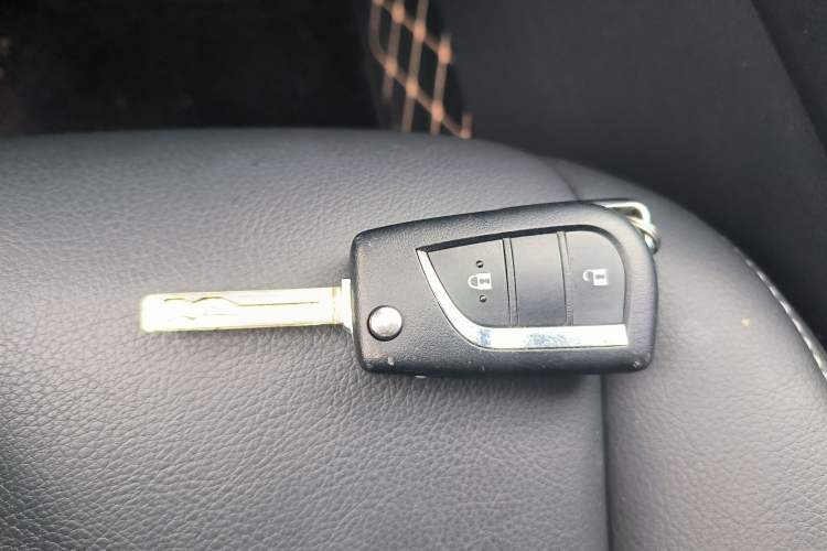 Used Toyota RAV4 2020 2.0L CVT Two-Wheel Drive Urban Edition Interior 1