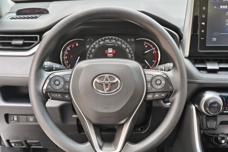 Used Toyota RAV4 2020 2.0L CVT Two-Wheel Drive Fashion Edition Interior 12