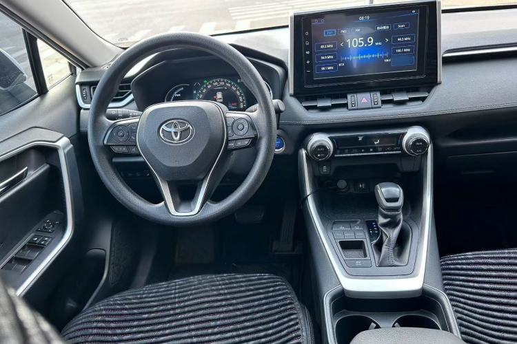 Used Toyota RAV4 2020 Dual-Engine 2.5L E-CVT Two-Wheel Drive Elite Edition Interior 2
