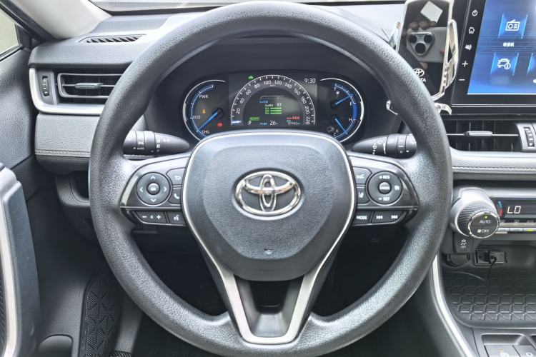 Used Toyota RAV4 2020 Dual-Engine 2.5L E-CVT Four-Wheel Drive Elite Edition Interior 5