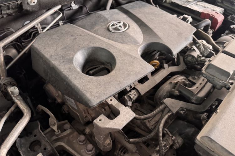 Used Toyota RAV4 2020 2.0L CVT Two-Wheel Drive Fashion PLUS Edition Interior 7