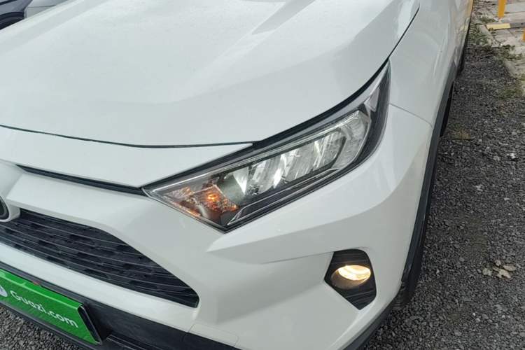 Used Toyota RAV4 2020 2.0L CVT Two-Wheel Drive Urban Edition Left Front Headlight