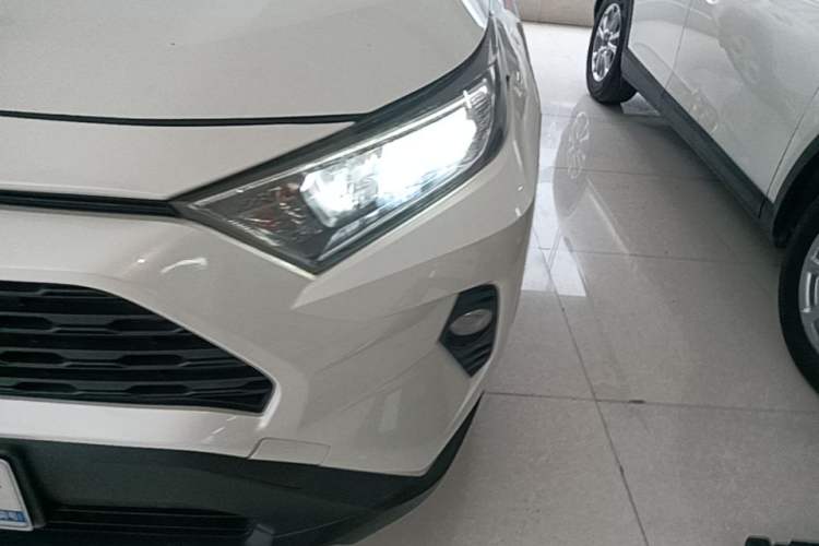 Used Toyota RAV4 2020 2.0L CVT Two-Wheel Drive Fashion PLUS Edition Left Front Headlight