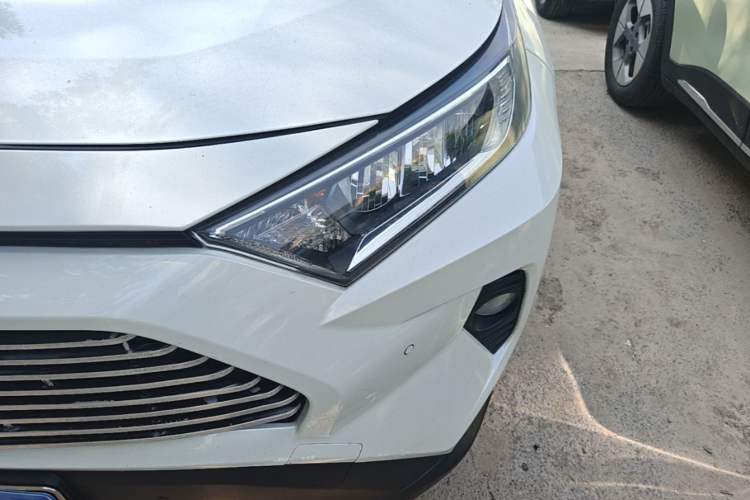 Used Toyota RAV4 2020 2.0L CVT Two-Wheel Drive Fashion Edition Left Front Headlight