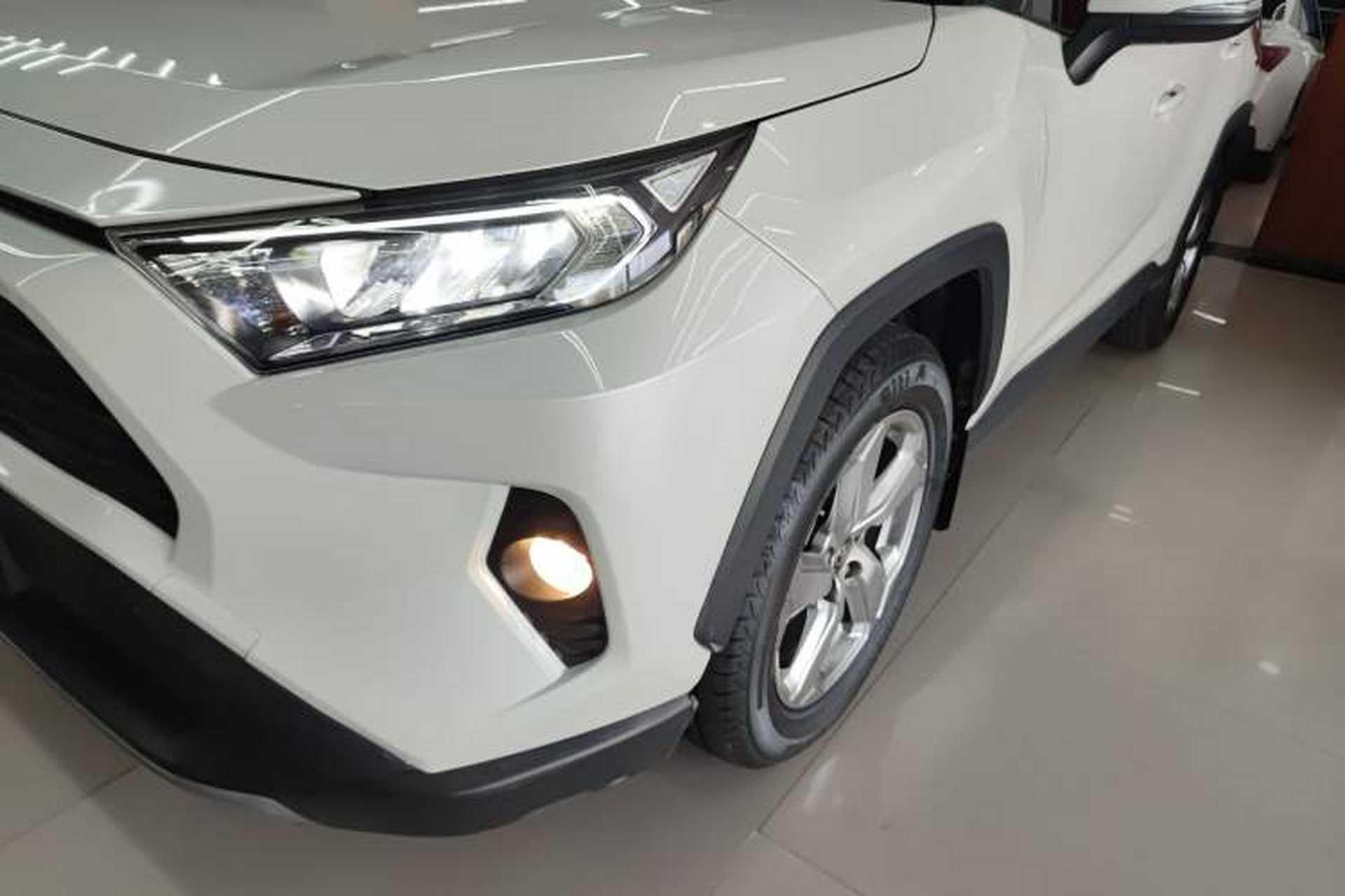 Used Toyota RAV4 2020 2.0L CVT Two-Wheel Drive Fashion Edition Left Front Headlight