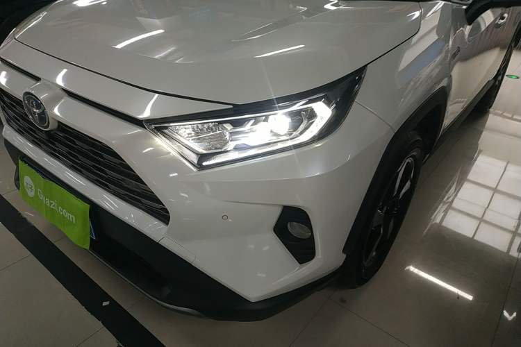 Used Toyota RAV4 2020 Dual-Motor 2.5L E-CVT Four-Wheel Drive Flagship Edition Left Front Headlight