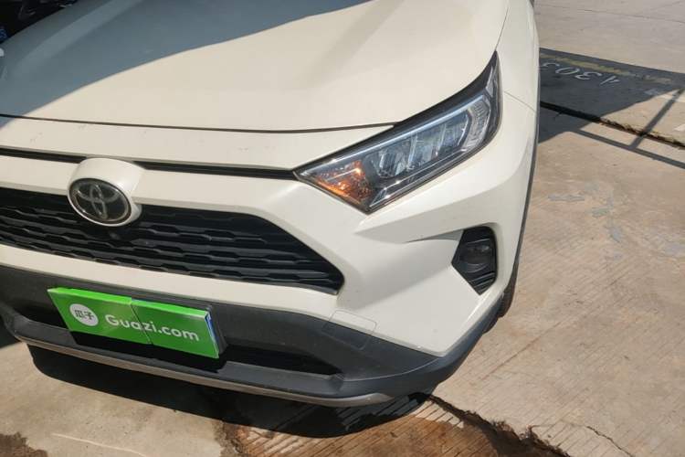 Used Toyota RAV4 2020 2.0L CVT Two-Wheel Drive Fashion Edition Left Front Headlight