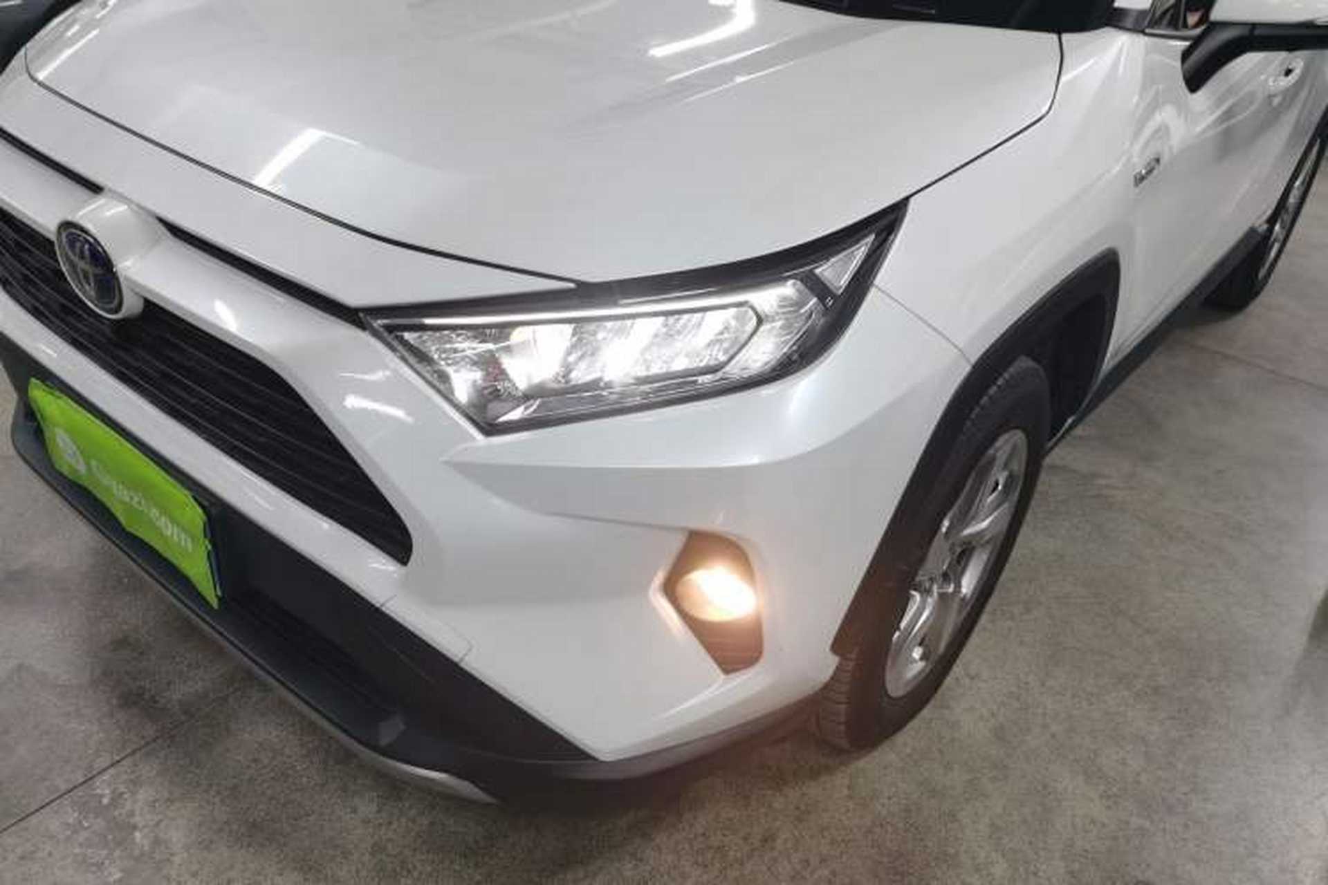 Used Toyota RAV4 2020 Dual-Engine 2.5L E-CVT Two-Wheel Drive Elite Edition Left Front Headlight